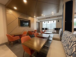 Holiday Inn Express & Suites Ft. Smith Airport by IHG