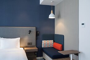 Holiday Inn Express Zhuhai Gongbei, an IHG Hotel
