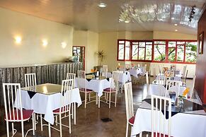 Ana Maria Apart Hotel