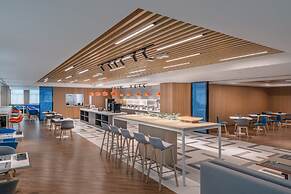 Holiday Inn Express Changsha South Railway Station by IHG