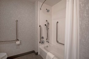 Hampton Inn & Suites Ottawa West