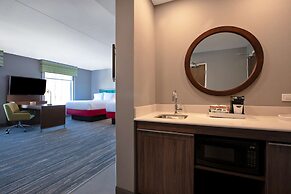 Hampton Inn & Suites Ottawa West