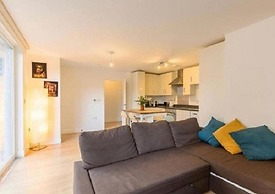 Bow Stays by Stay Guru