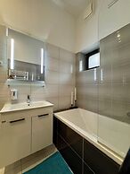 Gracia Apartment House