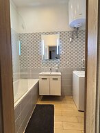 Gracia Apartment House