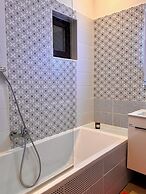 Gracia Apartment House