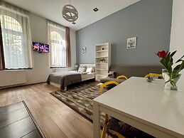 Gracia Apartment House