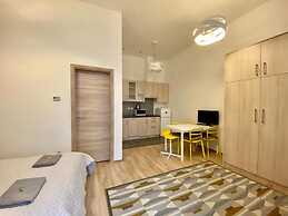 Gracia Apartment House