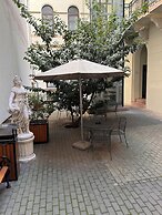 Gracia Apartment House