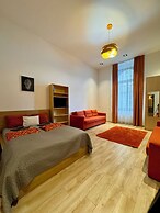 Gracia Apartment House