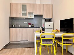 Gracia Apartment House