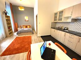 Gracia Apartment House