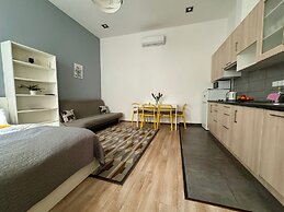 Gracia Apartment House