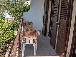Antique Apartment With Balcony