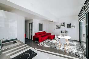 Eternal Spring Free Wi Fi