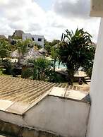 Room in B&B - Kibali Wonerful Bed & Breakfast Resort - Malindi
