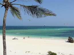 Room in B&B - Kibali Wonerful Bed & Breakfast Resort - Malindi