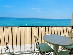 Investingspain Studio Beach Paradise Front sea Views on the Beach