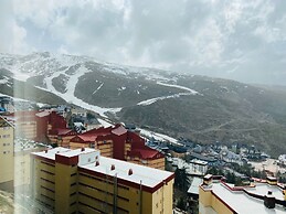 Perfect for Vacations, in the Incomparable Monte Oiz, Capacity 6 Peopl