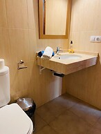 Perfect for Vacations, in the Incomparable Monte Oiz, Capacity 6 Peopl