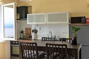 Apartment With Seaview