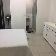 Room in House - Patzerella's Cozy Nest