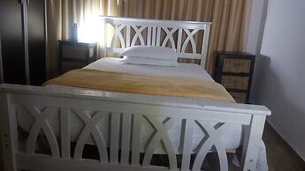 Room in House - Patzerella's Cozy Nest