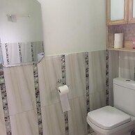 Room in House - Patzerella's Cozy Nest