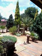 Casa Villa Guest House Carletonville