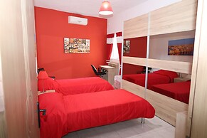 Room-very Bright Well Kept Apartment