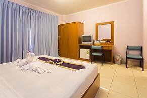 Guesthouse Belvedere - Room for 2 Near Patong Beach, Wifi and Ac