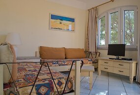 Sea View Apartment In Beautiful Sardinia - 7 Mins Walk to Beach