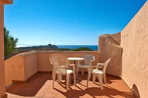 Sea View Apartment In Beautiful Sardinia - 7 Mins Walk to Beach