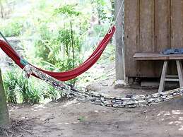 Peaceful Homestay in the Middle of Fruit Garden - Room With two Double