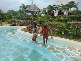 Room in B&B - Kibali Wonerful Bed & Breakfast Resort
