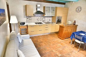 Luna 36 Apartment In Central Florence