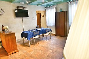 Luna 36 Apartment In Central Florence