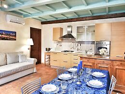 Luna 36 Apartment In Central Florence