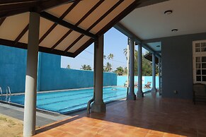 Boutique Health-focused Hotel on the Beach in Sri Lanka, Just North of