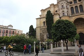 Central And Friendly One Dormit W