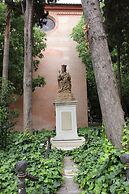 Central And Friendly One Dormit W