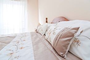 Central And Friendly One Dormit W