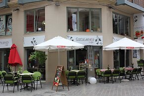 Central And Friendly One Dormit W