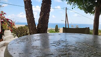 Private Standard Apartment Full View