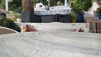 Private Standard Apartment Full View