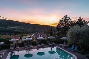 Bb La Mortella With Pool