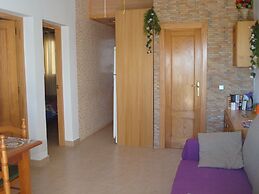 Impressive Apartment in Ground Floor With Terrace of 2 Rooms, A, A and