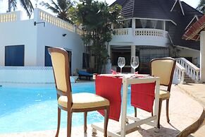 Room-a Wonderful Beach Property in Diani