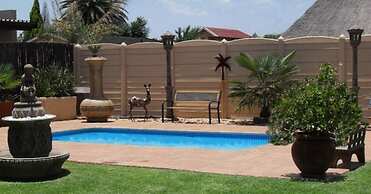 Casa Villa Guest House Carletonville - Suite 4