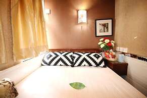 Room in Guest Room - Standard Twin Room 3